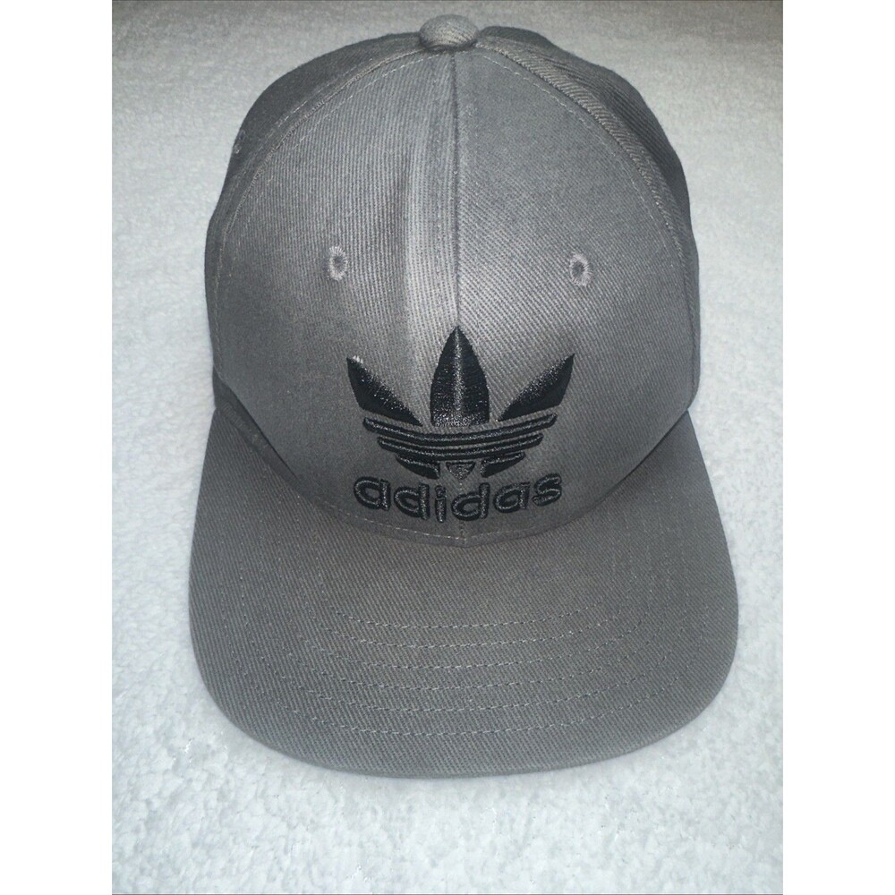 Adidas Men's Gray Originals Trefoil Black Flatbrim Snapback Cap Hat, One Size